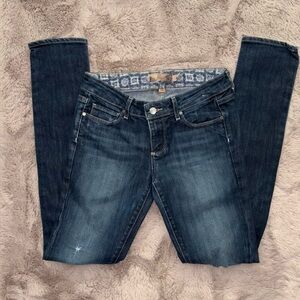 - PAIGE Skyline jeans. Size 26